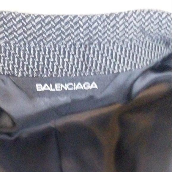 Brand new Balenciaga wool  blazer - Picture 12 of 16